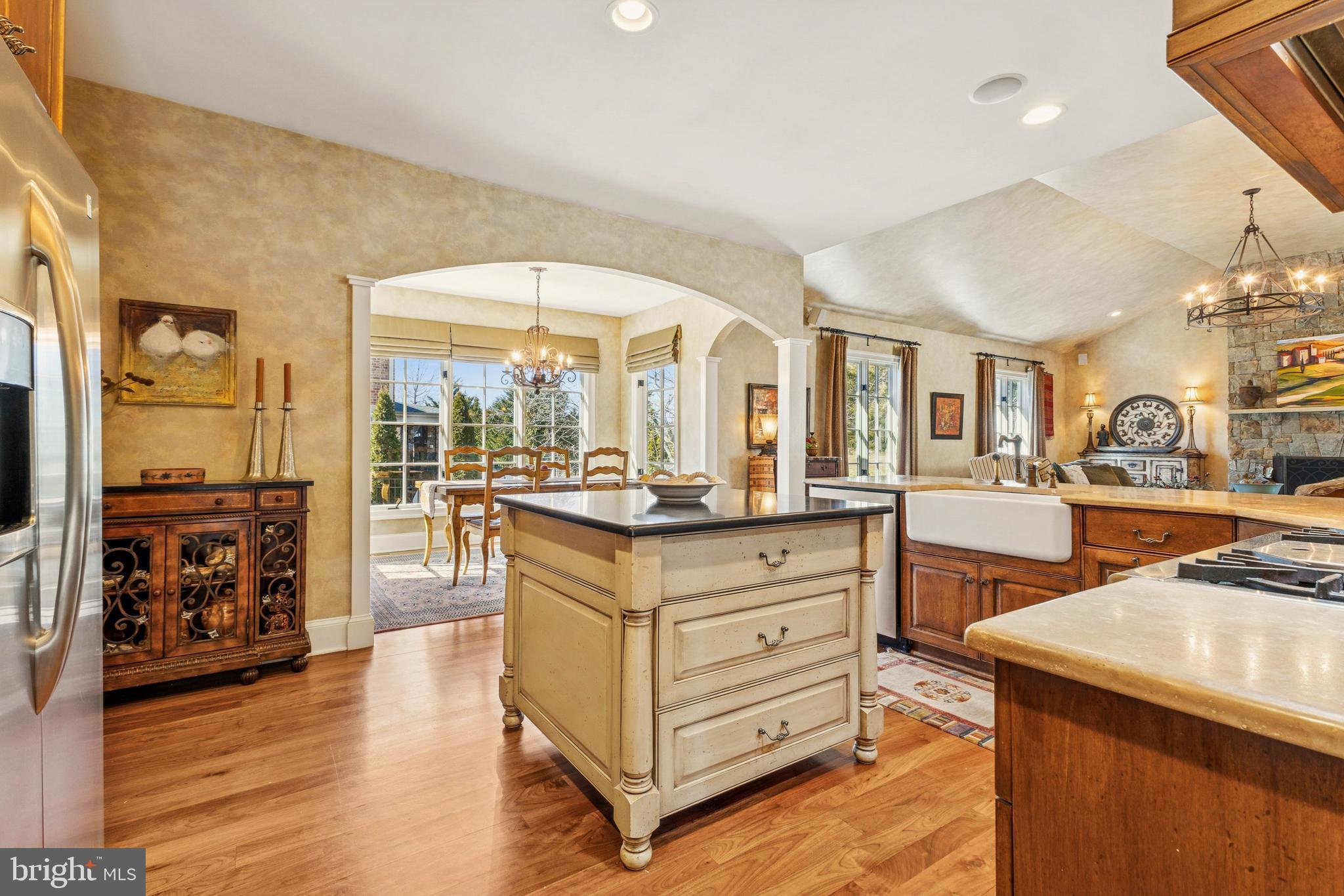 LAKE MANASSAS - Residential