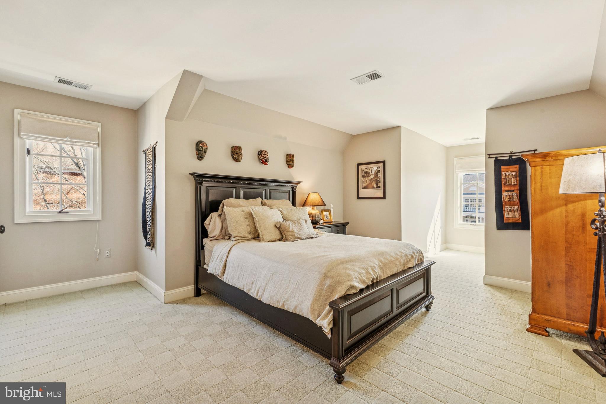 LAKE MANASSAS - Residential