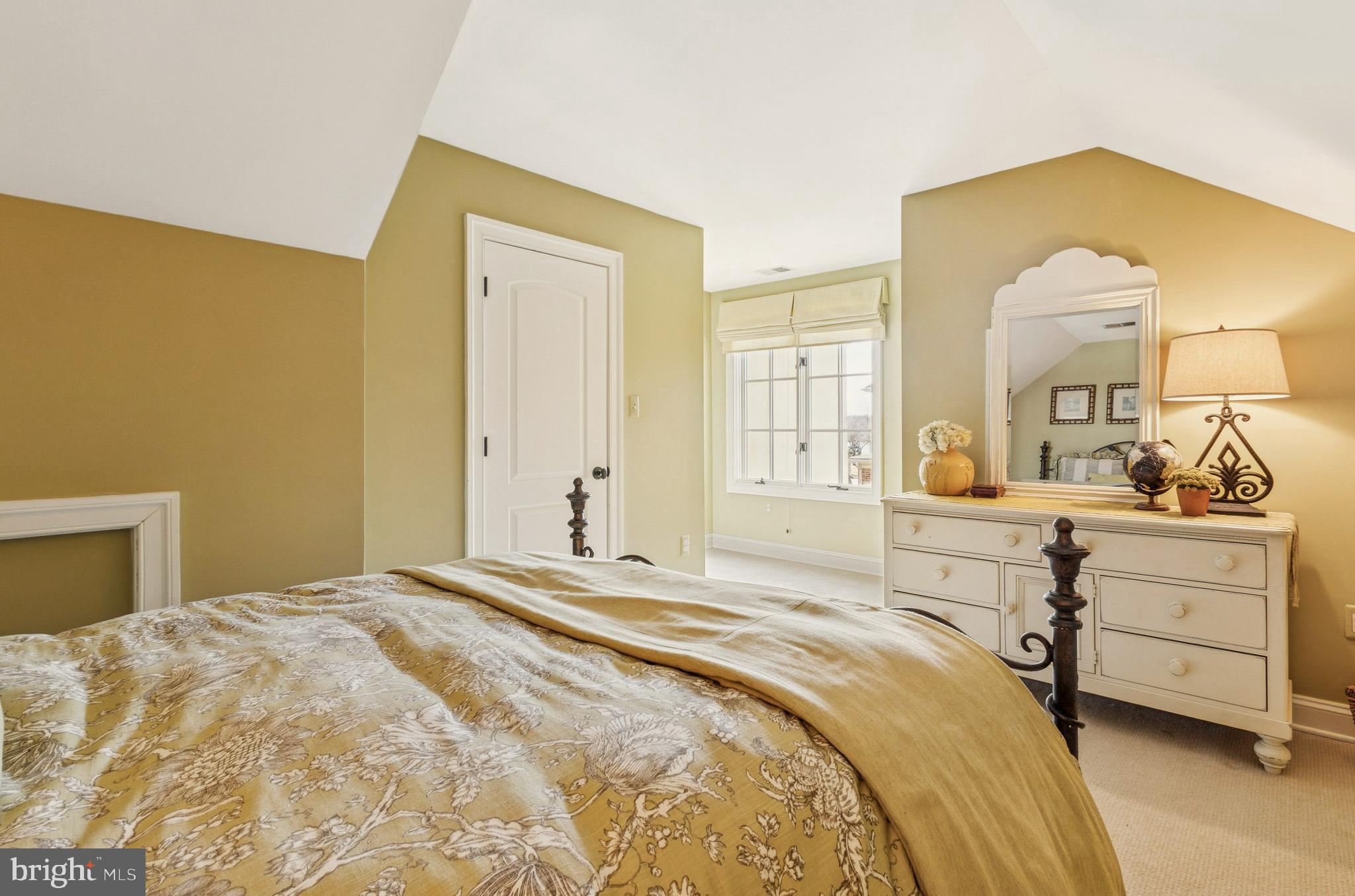 LAKE MANASSAS - Residential