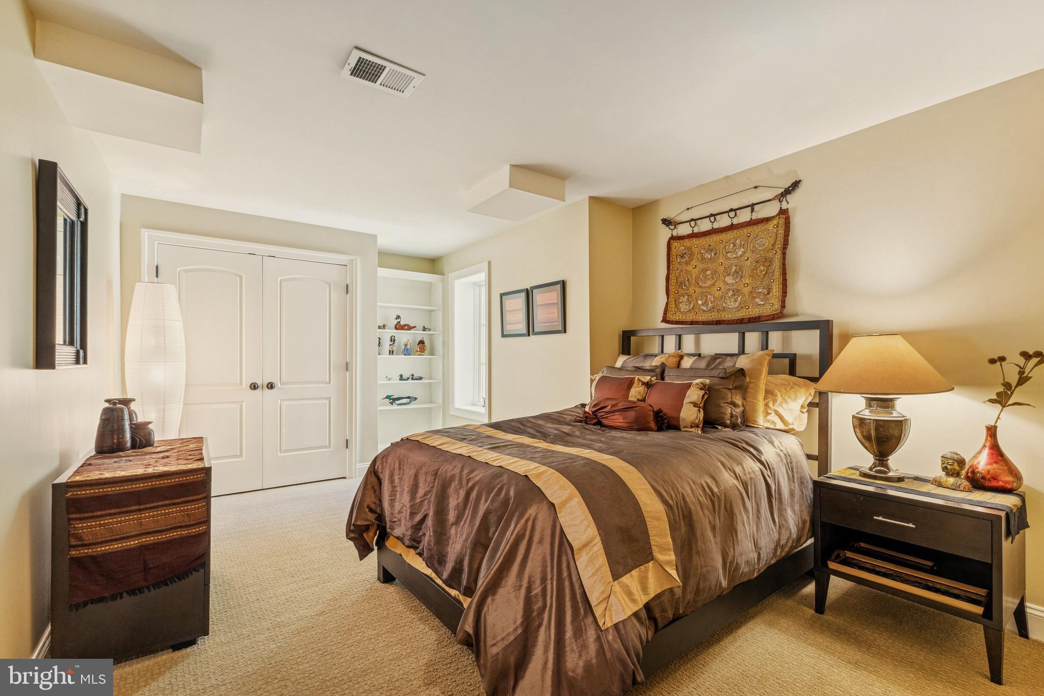 LAKE MANASSAS - Residential