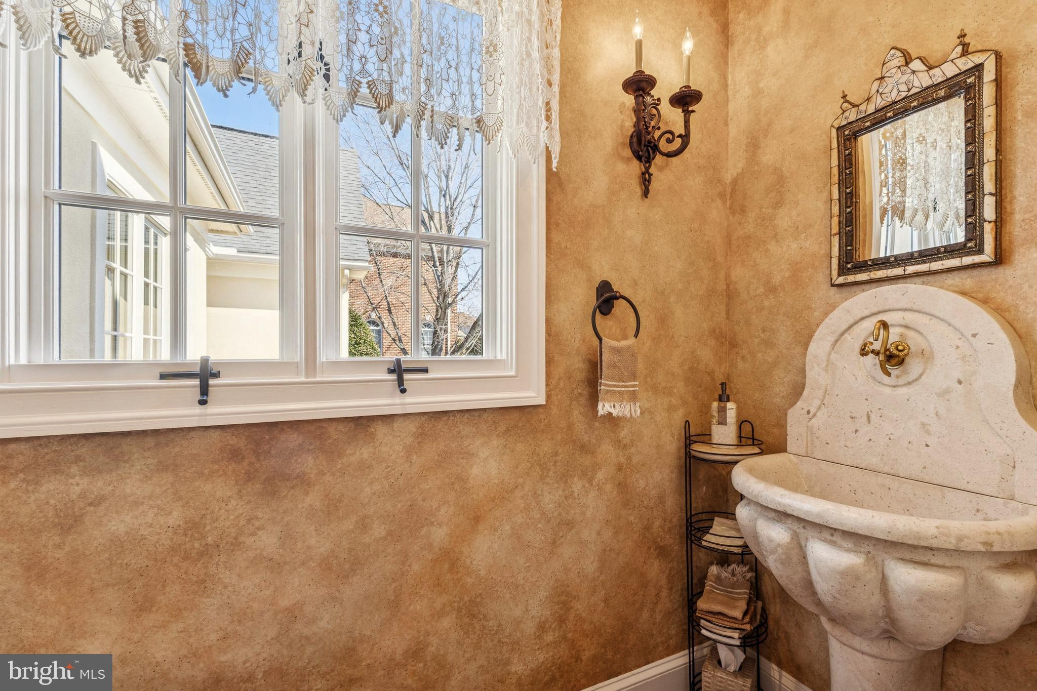 LAKE MANASSAS - Residential