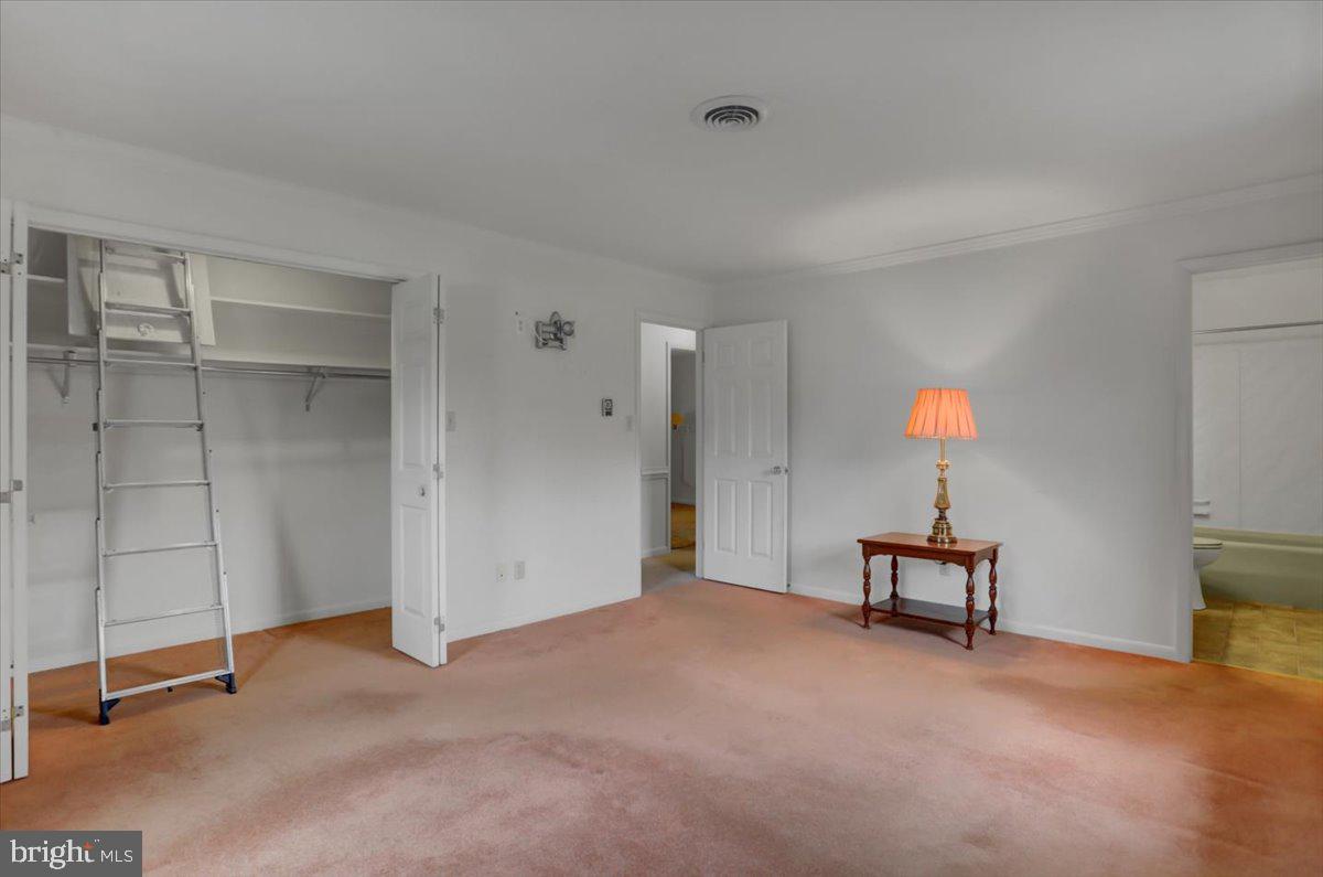 SPRING VALLEY ESTATES - Residential