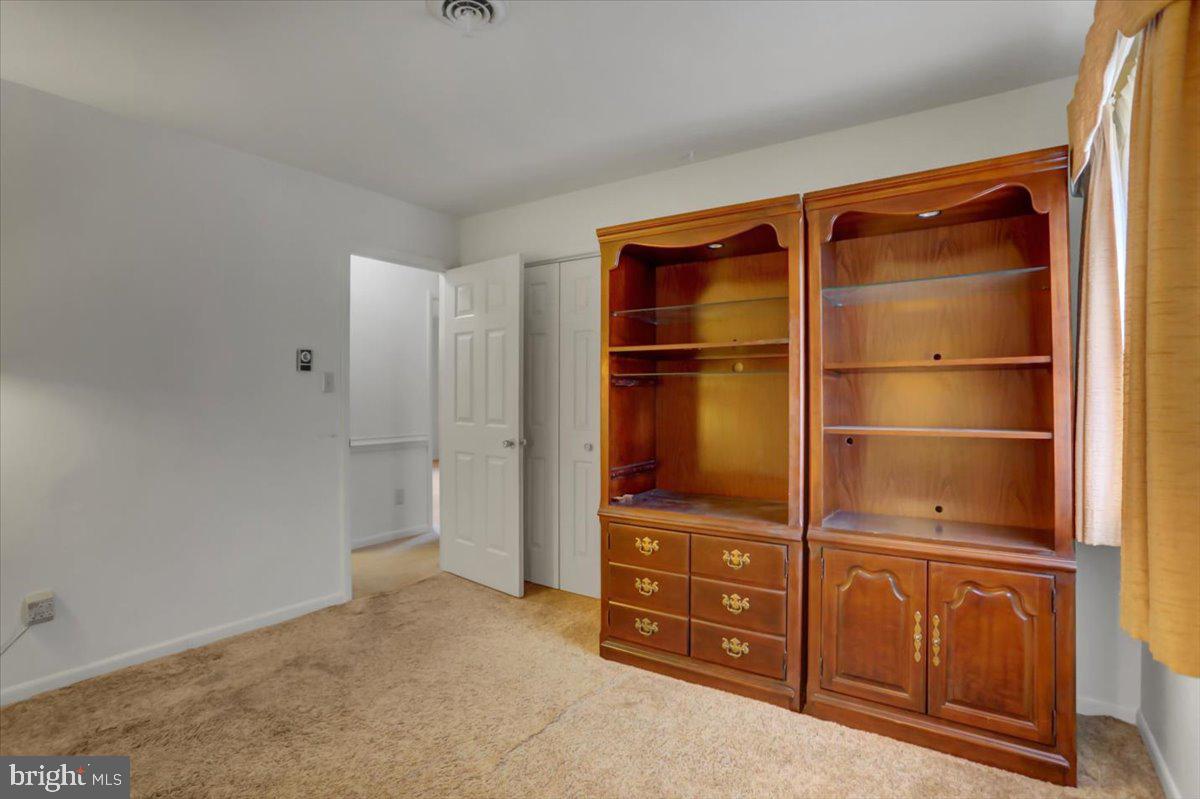 SPRING VALLEY ESTATES - Residential