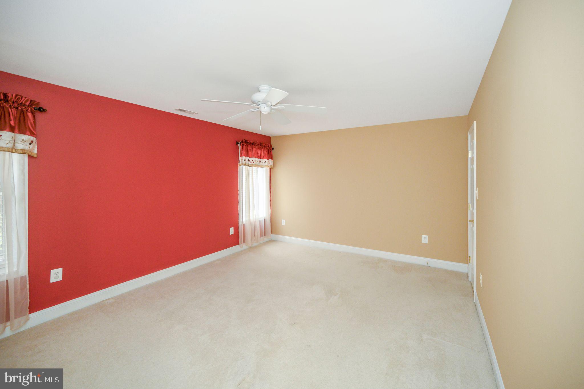 HERITAGE HUNT - Residential Lease