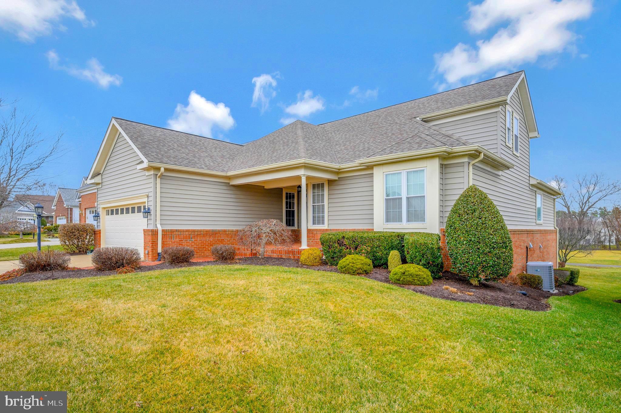 HERITAGE HUNT - Residential Lease