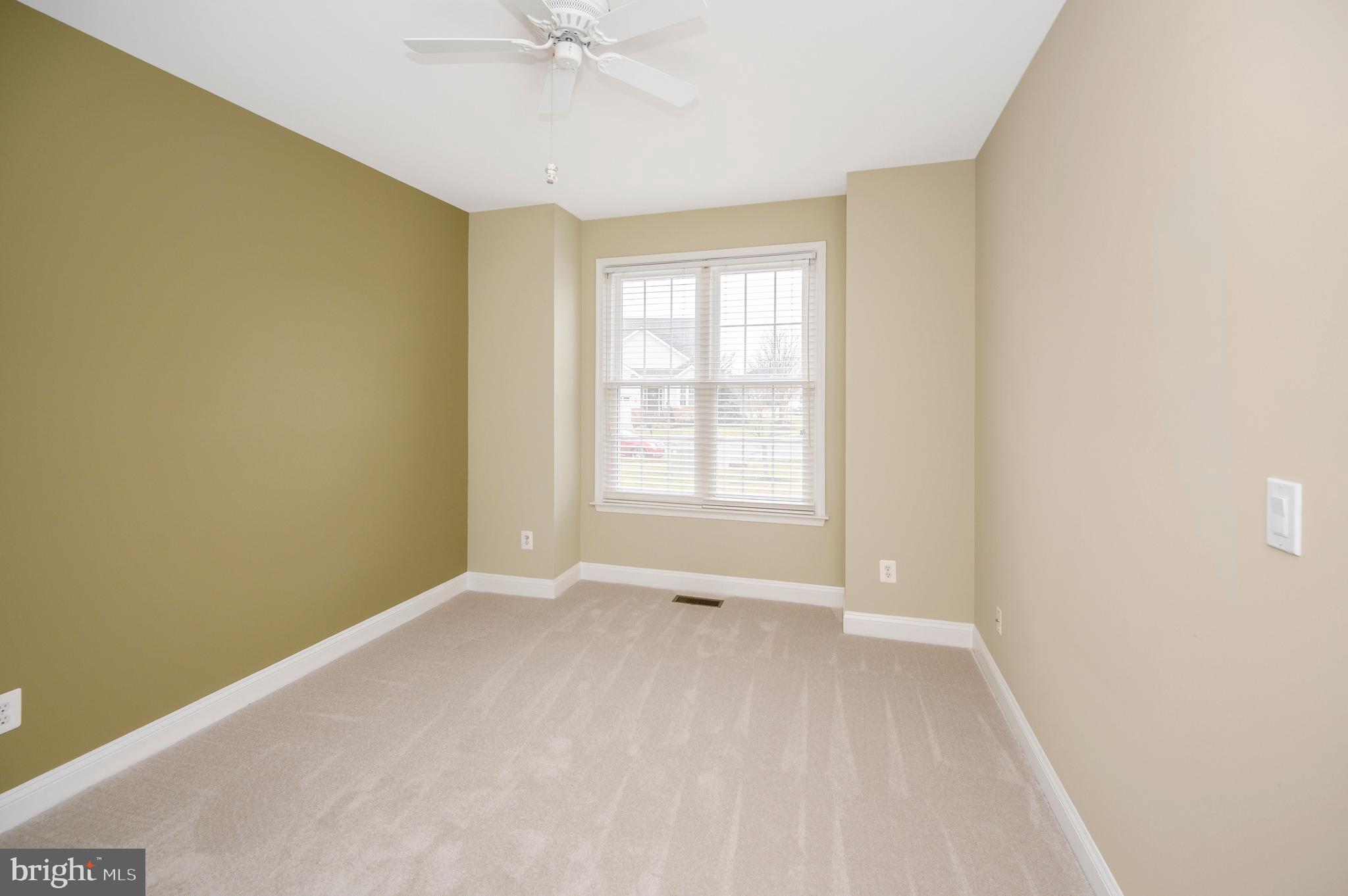 HERITAGE HUNT - Residential Lease