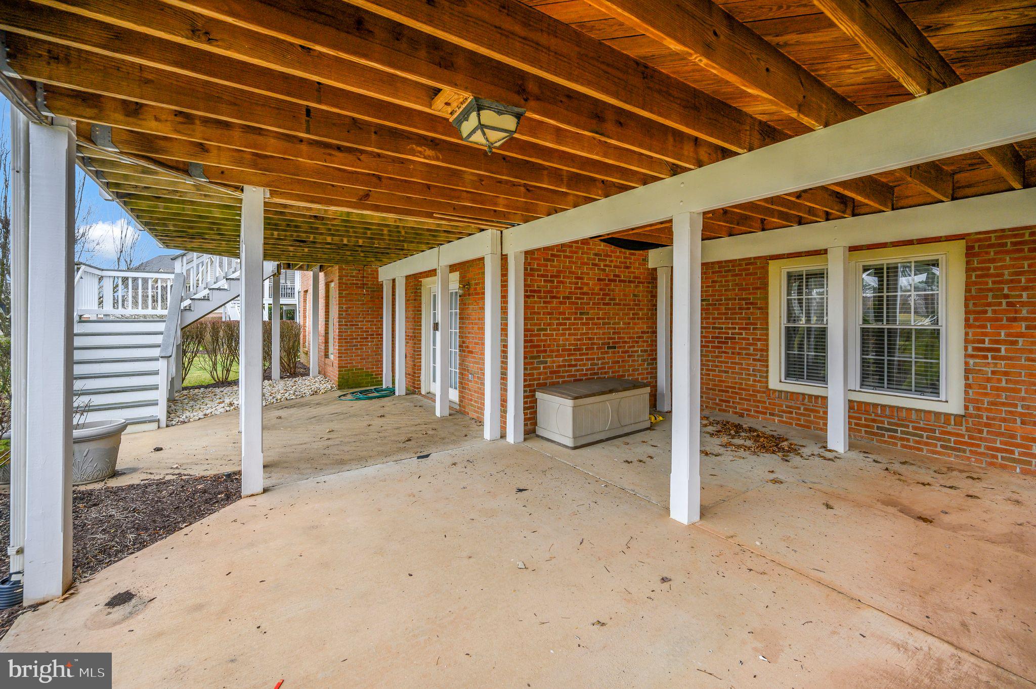 HERITAGE HUNT - Residential Lease