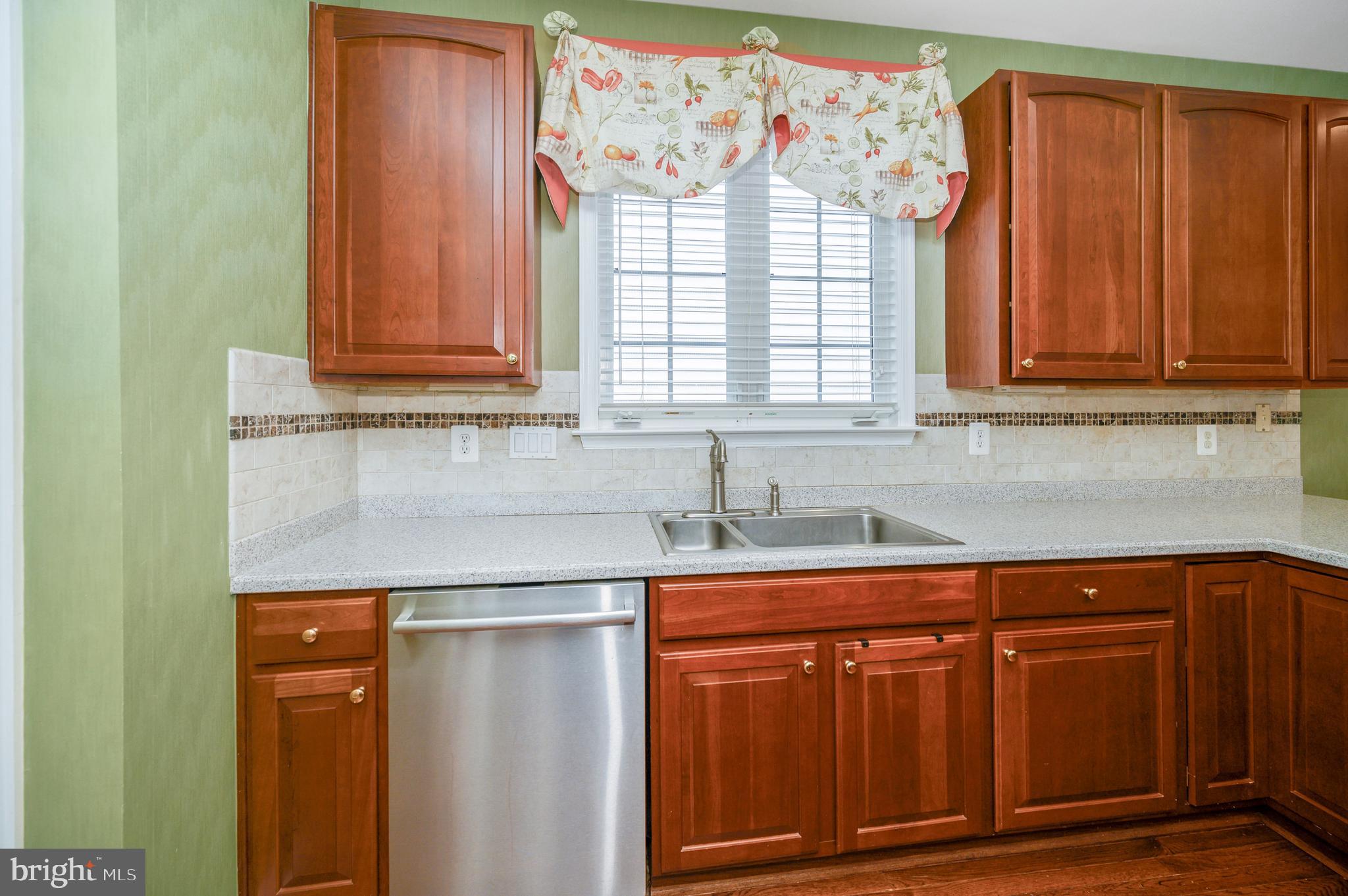 HERITAGE HUNT - Residential Lease