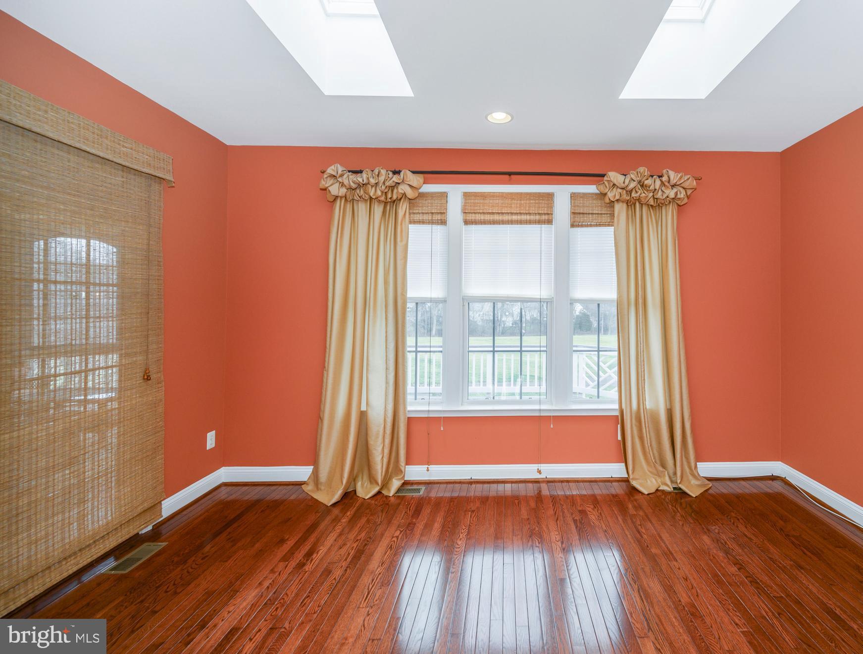 HERITAGE HUNT - Residential Lease