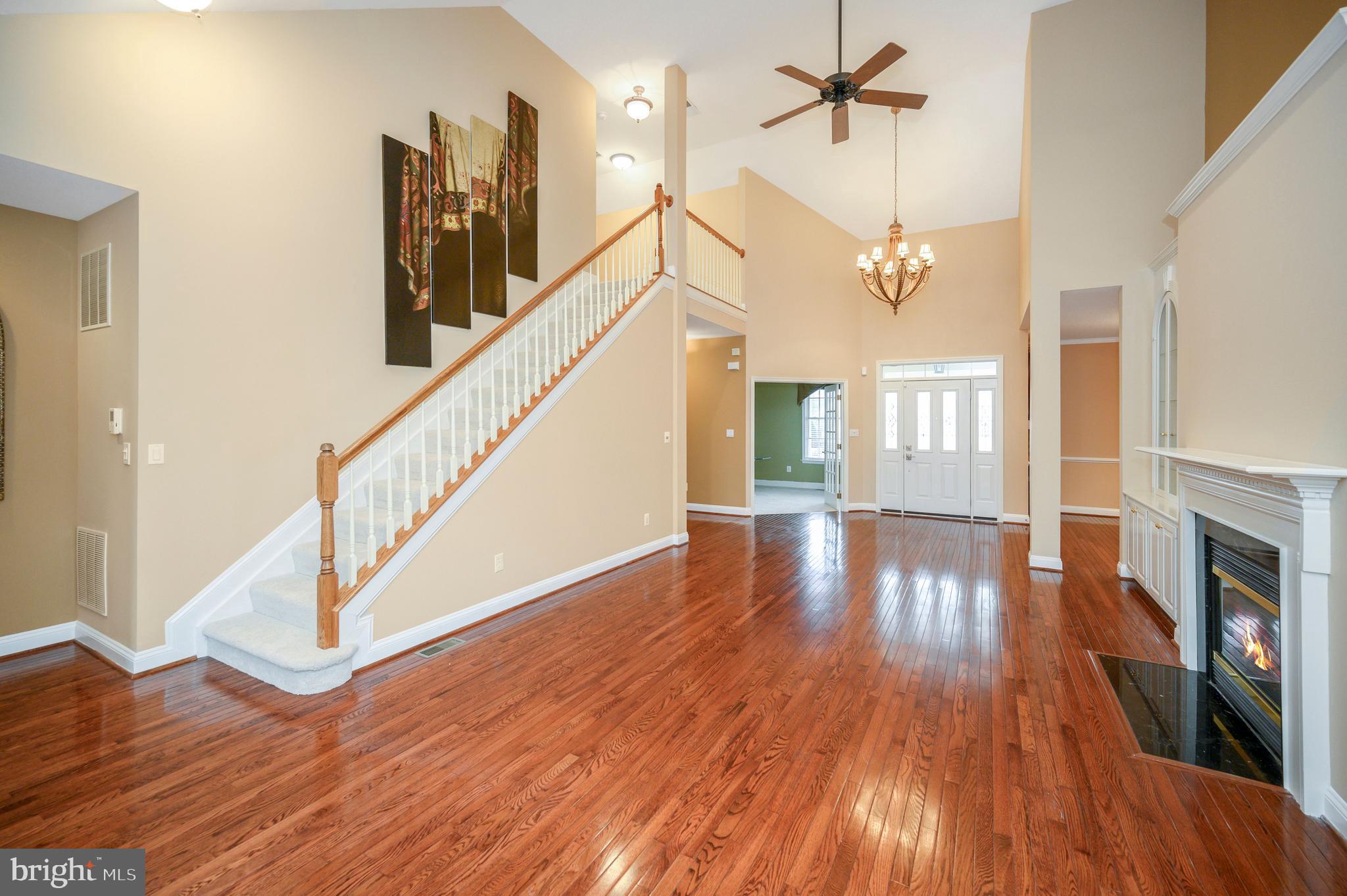 HERITAGE HUNT - Residential Lease