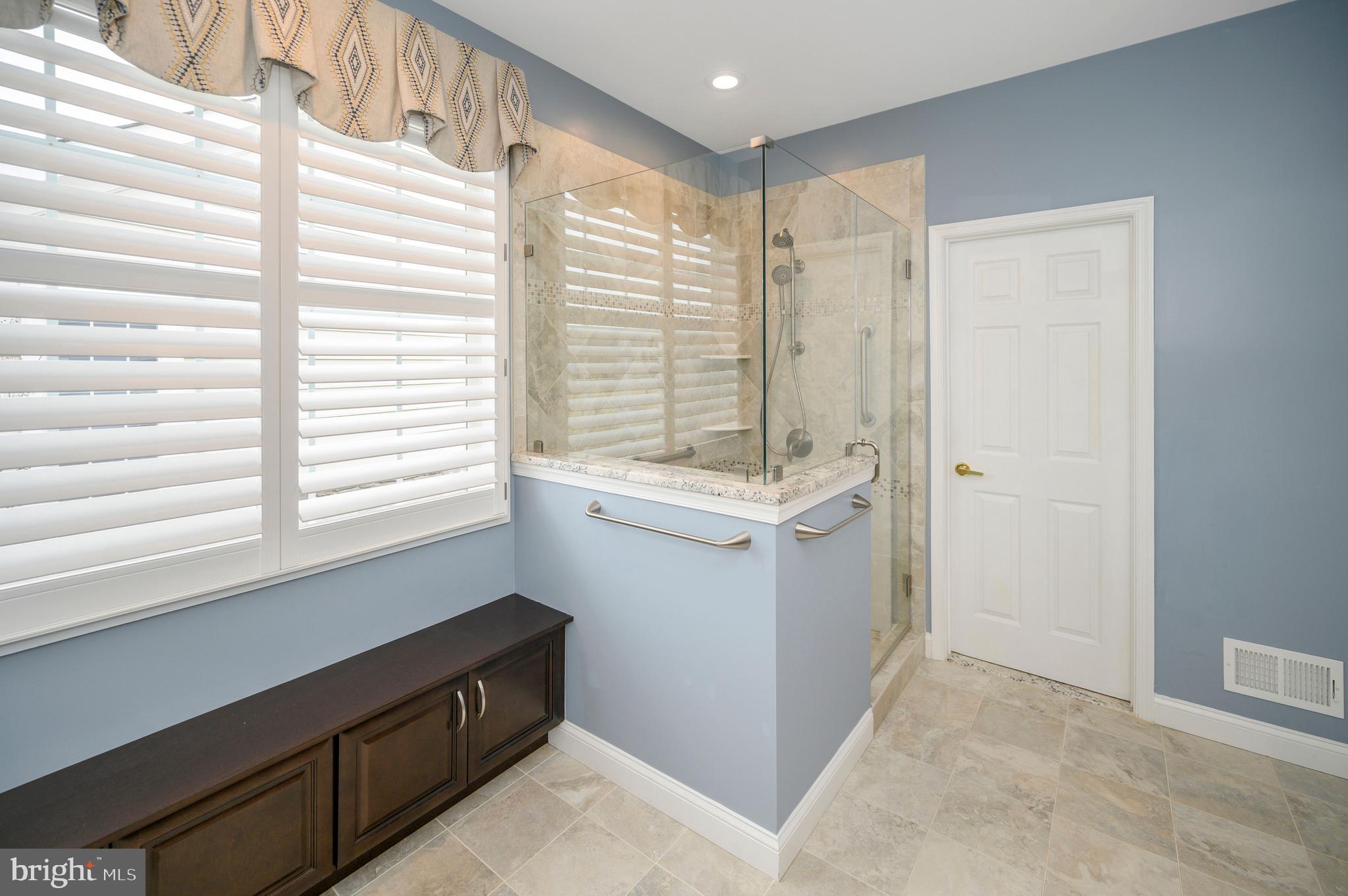 HERITAGE HUNT - Residential Lease