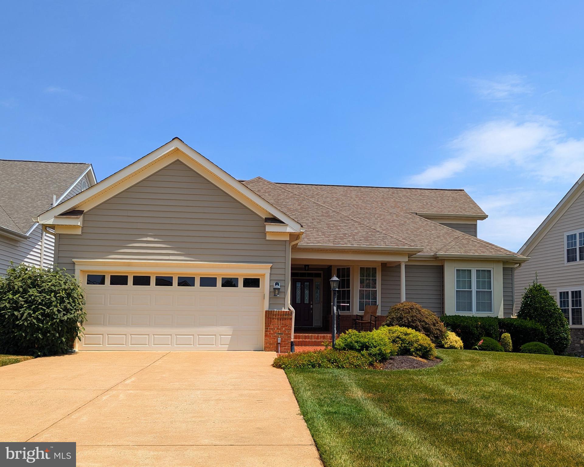 HERITAGE HUNT - Residential Lease