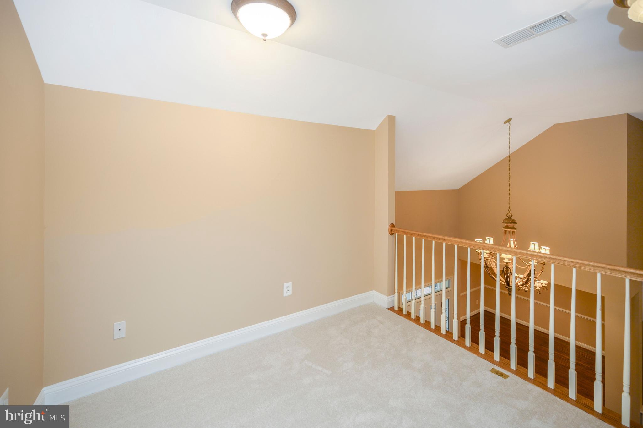 HERITAGE HUNT - Residential Lease