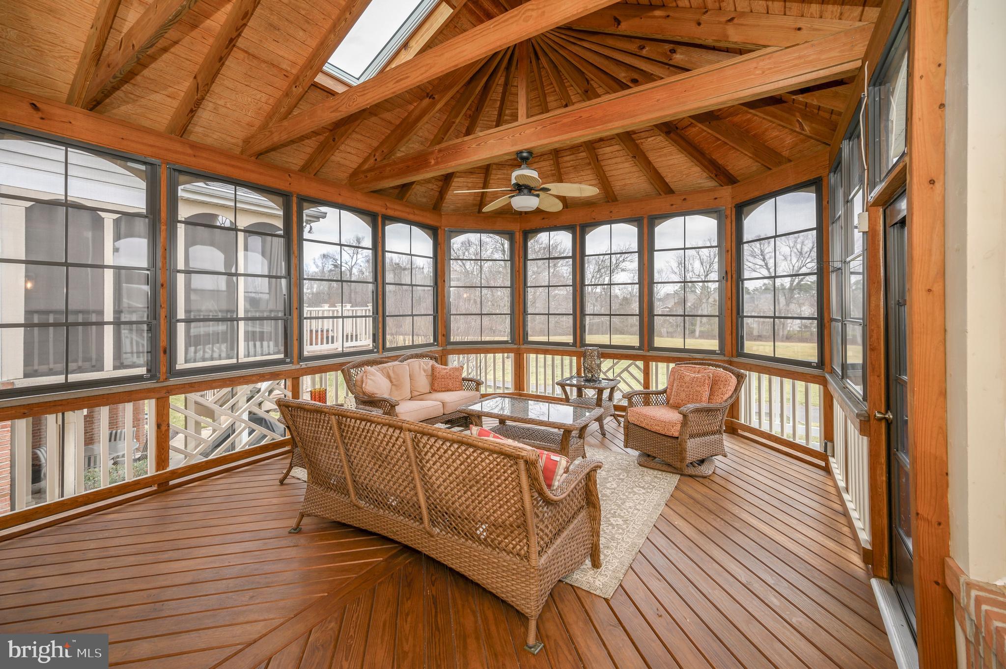 HERITAGE HUNT - Residential Lease