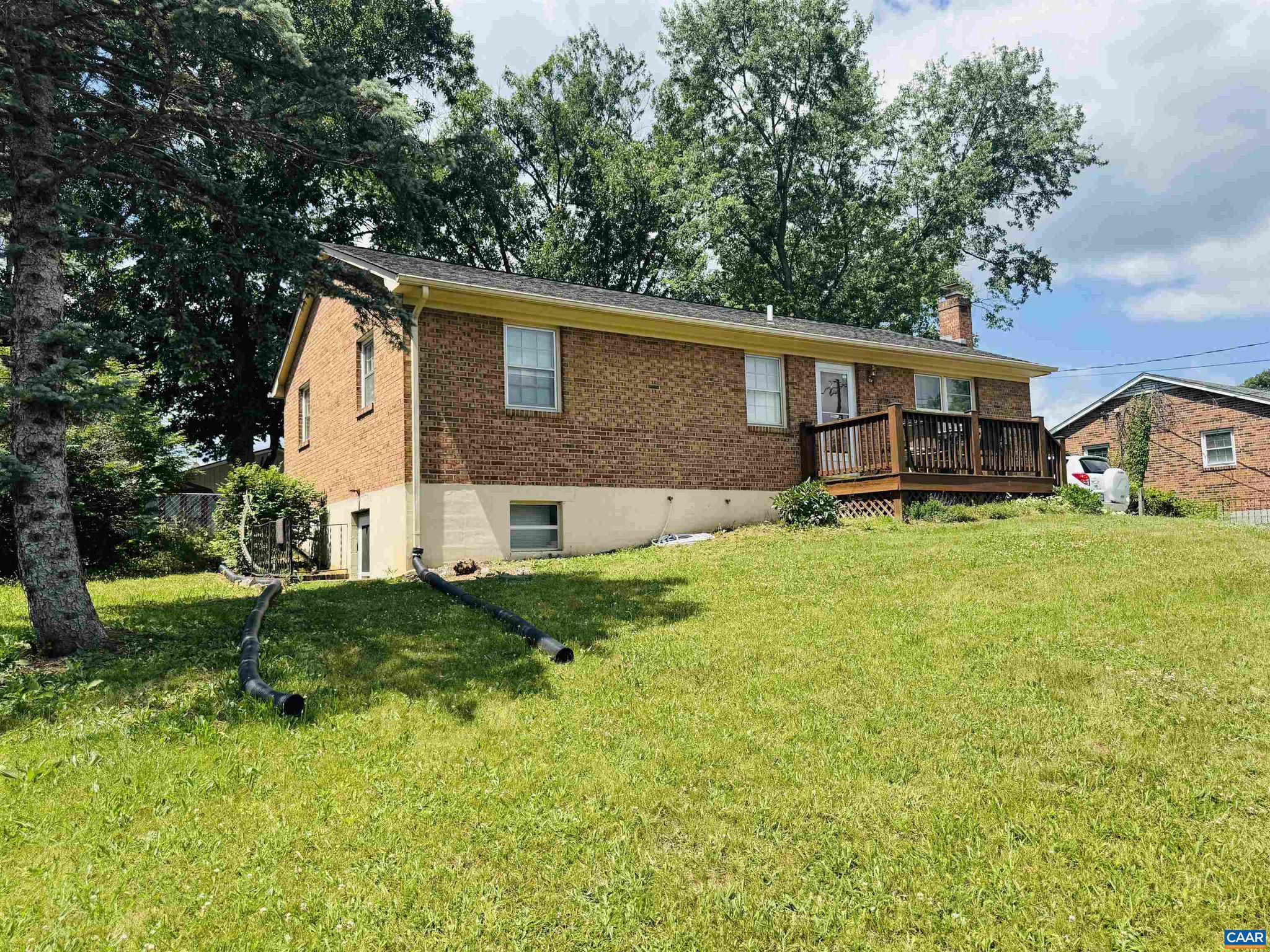 17 KEN VIEW AVE