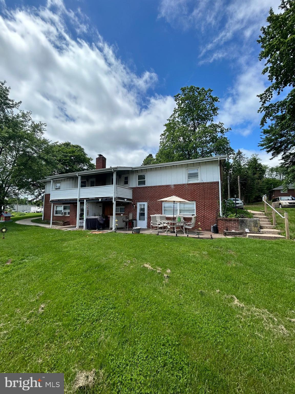 510 GRANDVIEW DRIVE 512