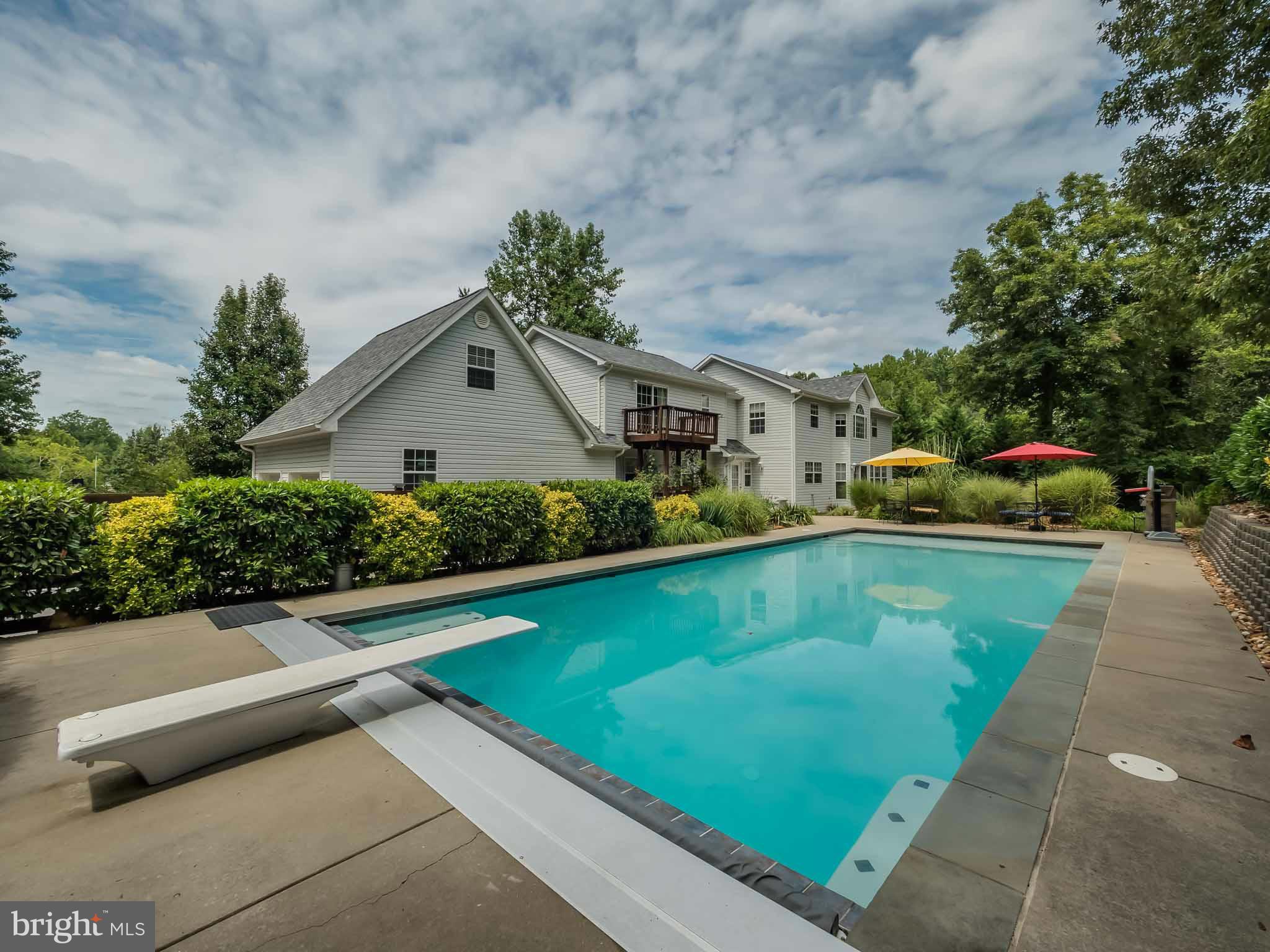 JOHNSON FARM ESTATES - Residential