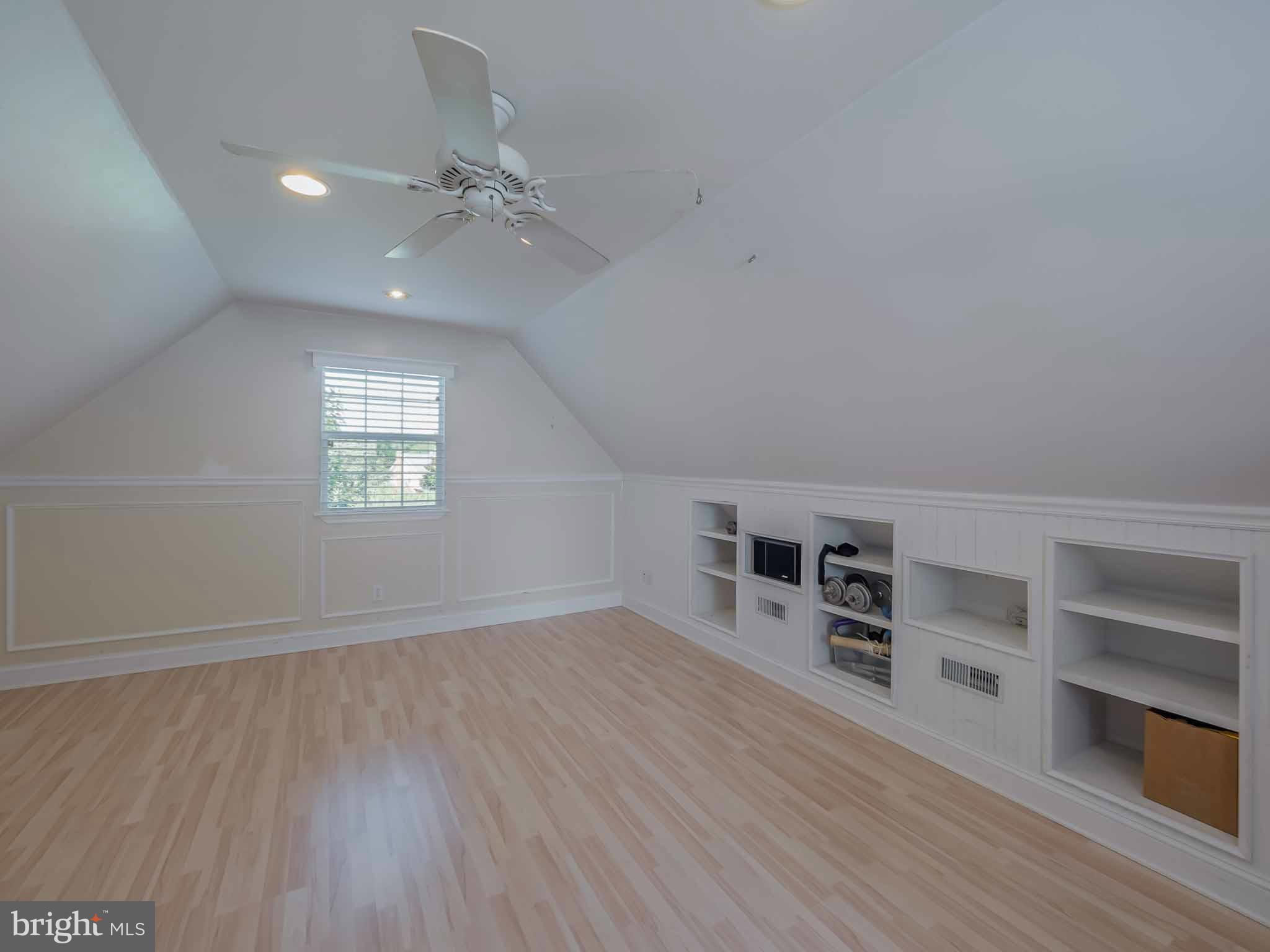 JOHNSON FARM ESTATES - Residential