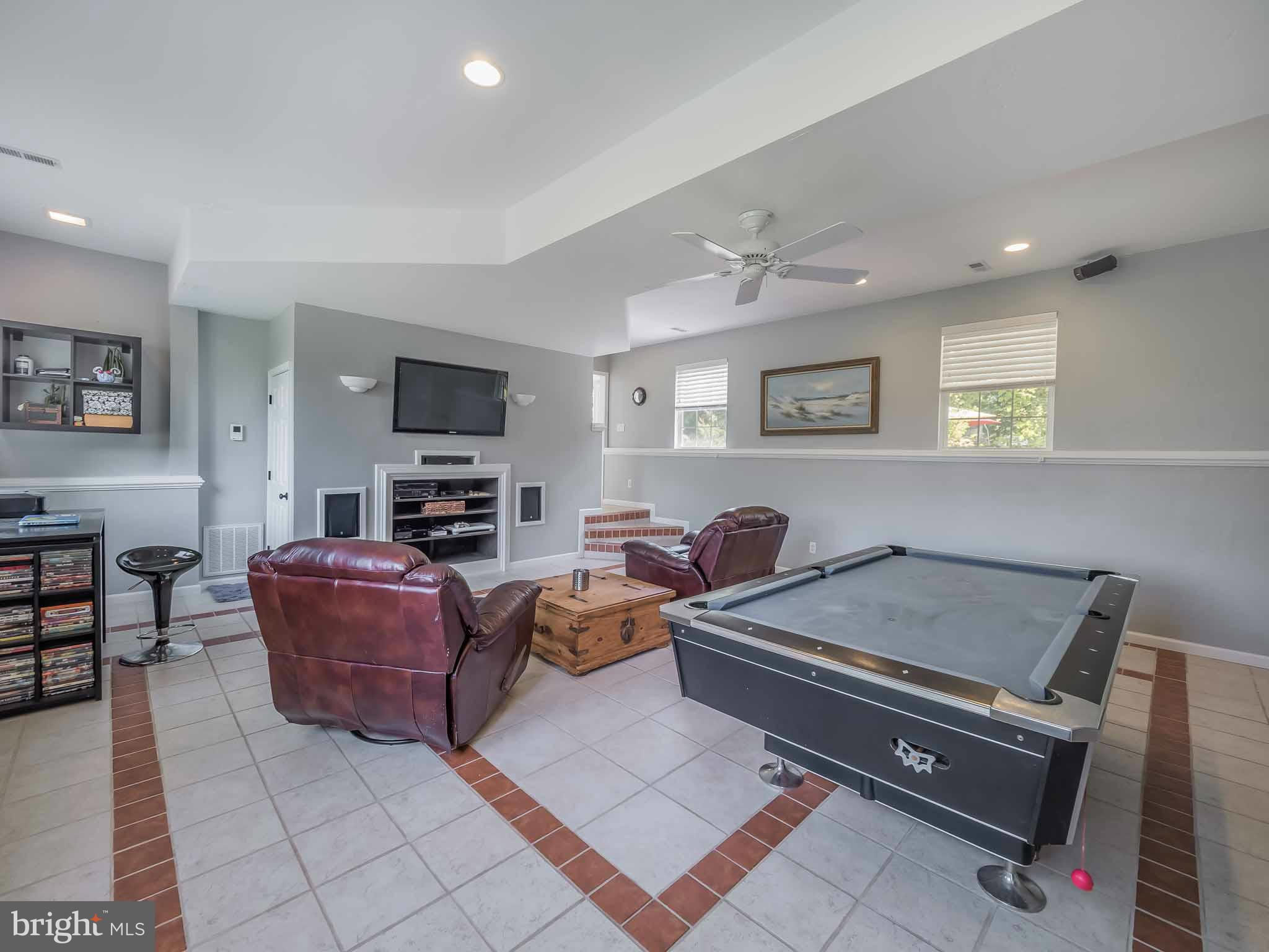 JOHNSON FARM ESTATES - Residential