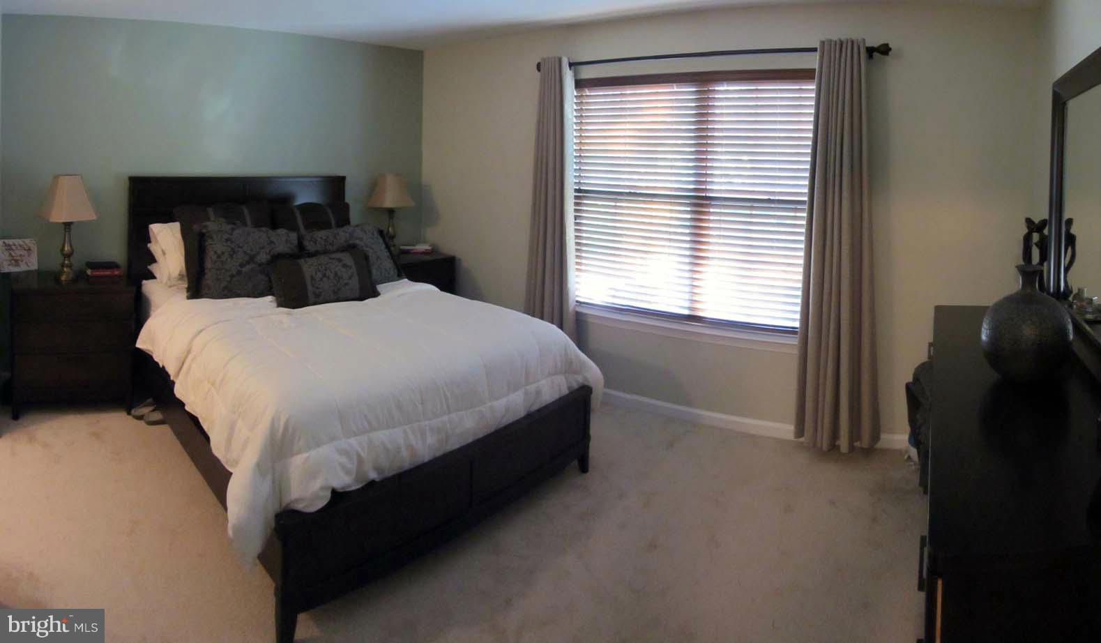 HEIGHTS AT PENDERBROOK - Residential Lease