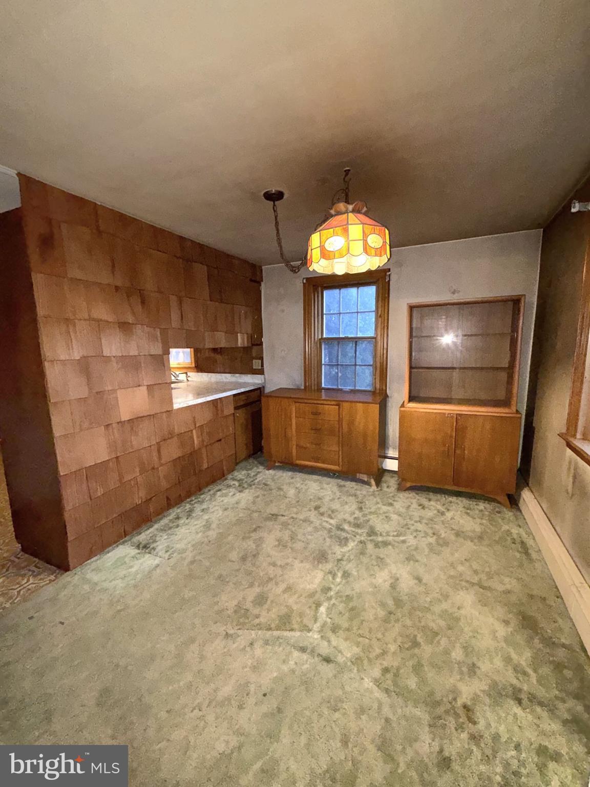 GARDEN CITY - Residential