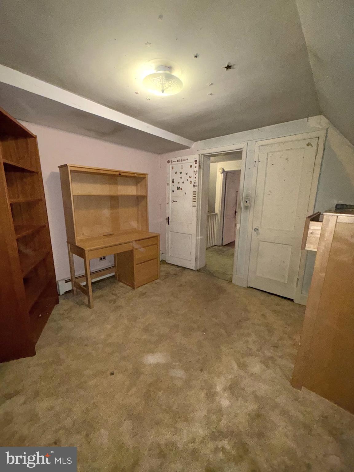 GARDEN CITY - Residential