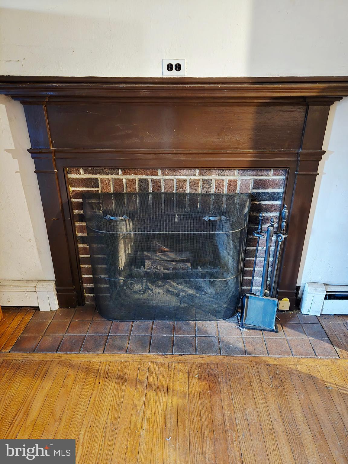 GARDEN CITY - Residential