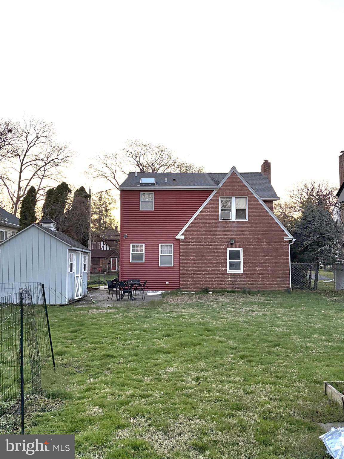 GARDEN CITY - Residential