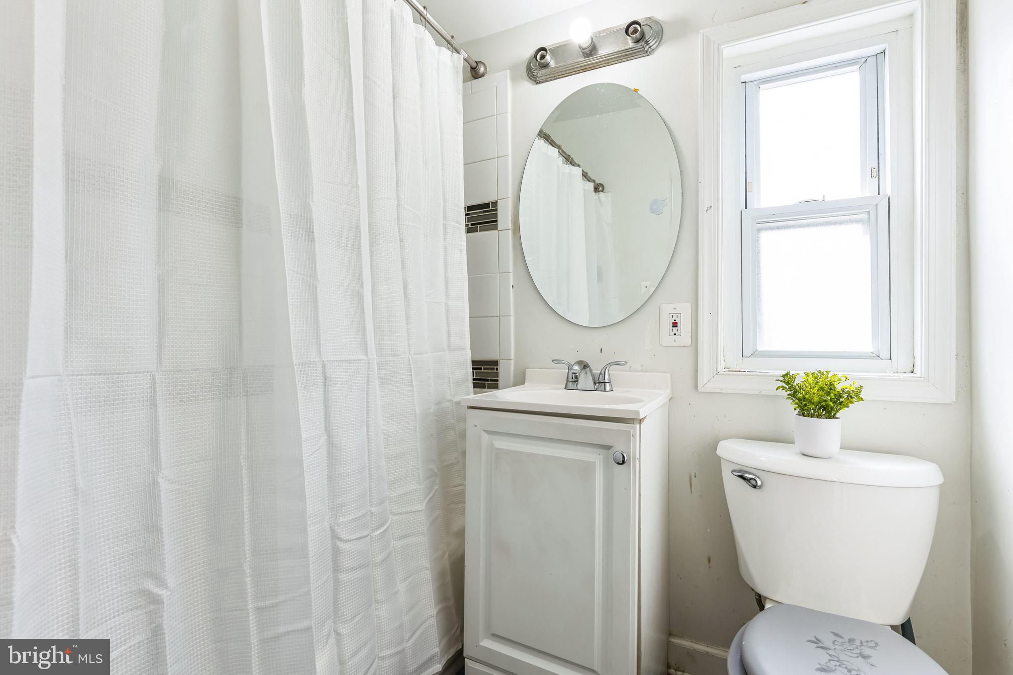 WOODLAWN - Residential