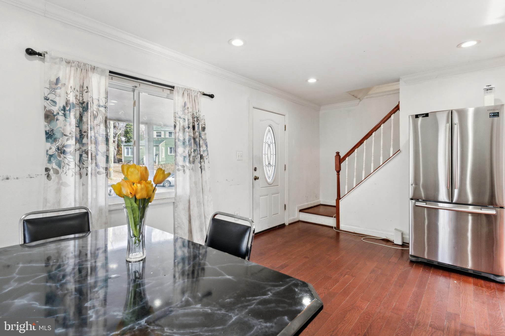 WOODLAWN - Residential