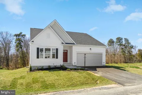 Grayling Road, Inwood, WV MLS: WVBE2039544