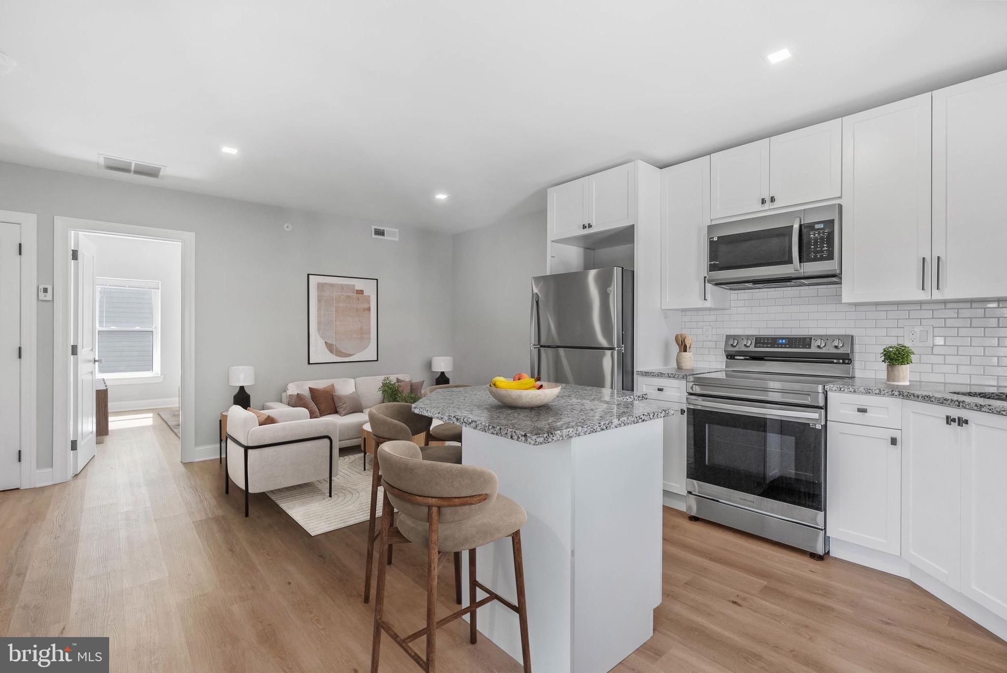 MANAYUNK - Commercial Sale