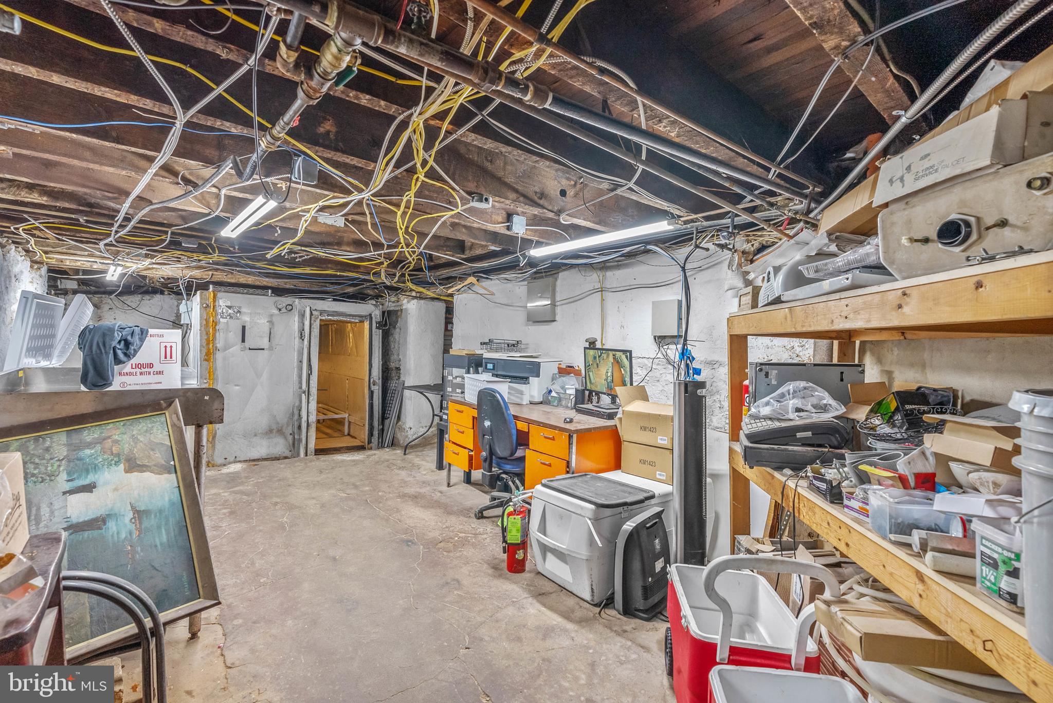 MANAYUNK - Commercial Sale