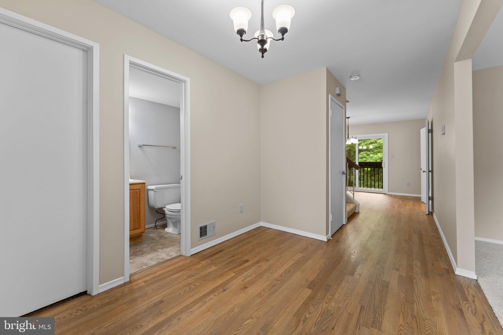 20418 SHADOW OAK COURT