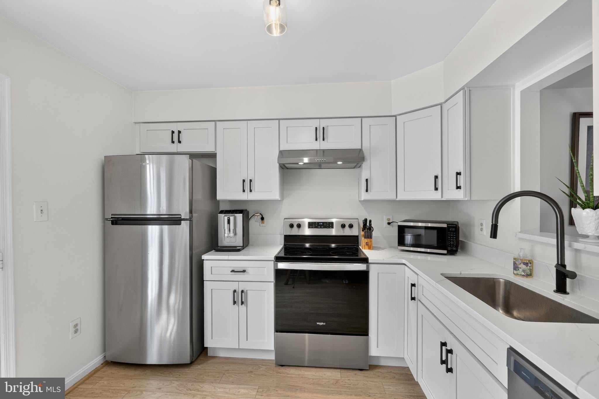 5702 OSPREY COURT