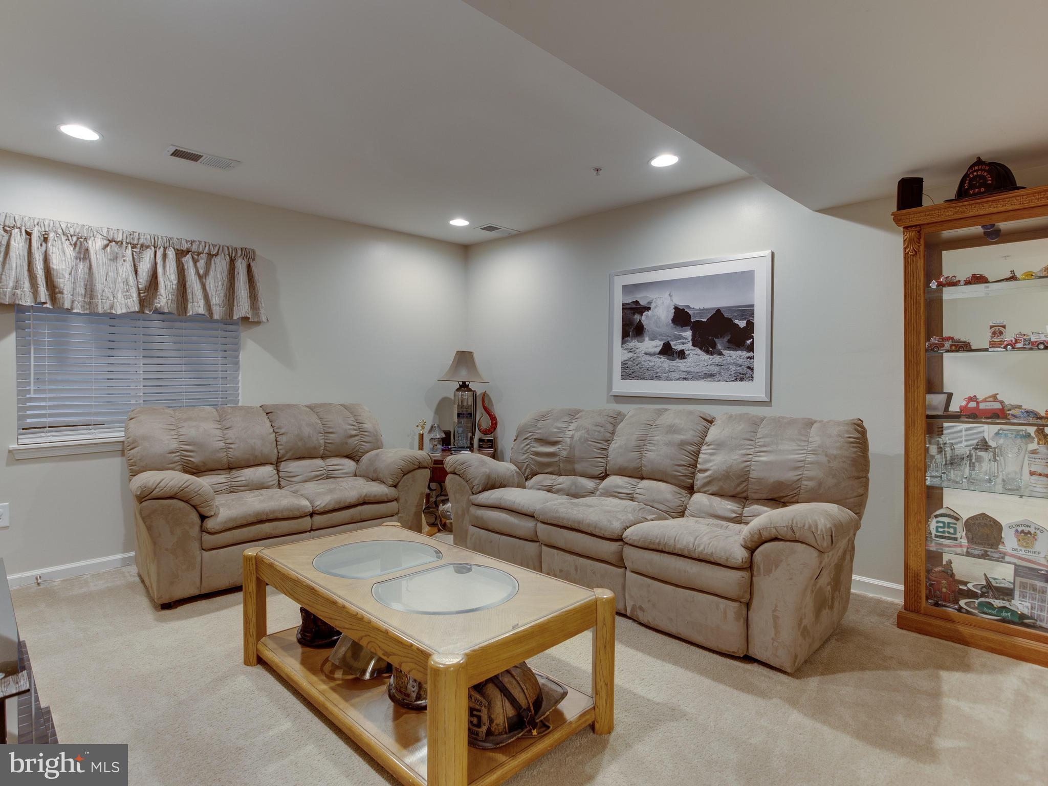 RICHFIELD STATION VILLAGE - Residential Lease