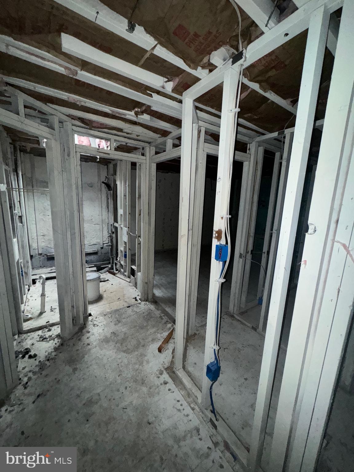 MAYFAIR - Residential