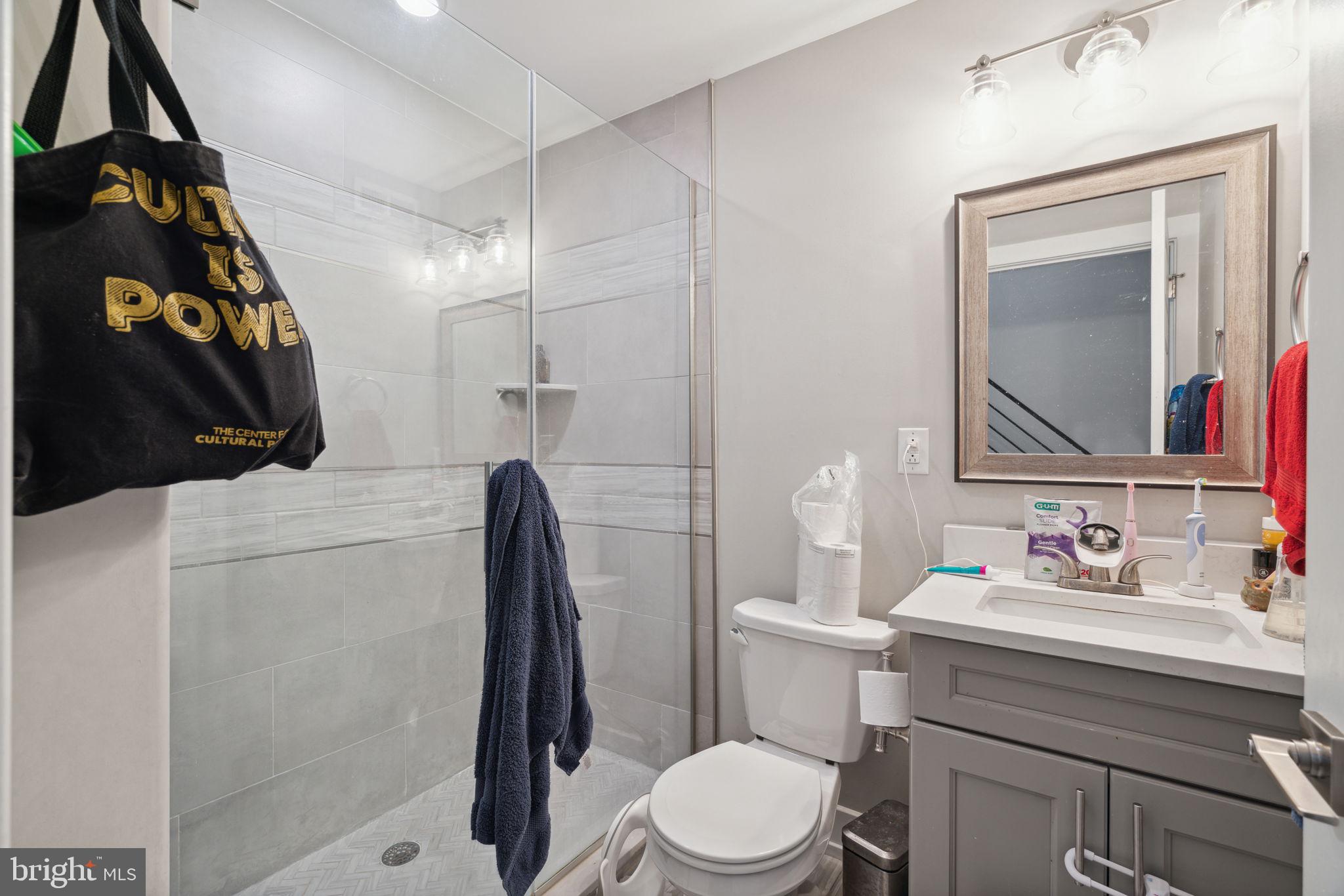 WEST KENSINGTON - Residential Income