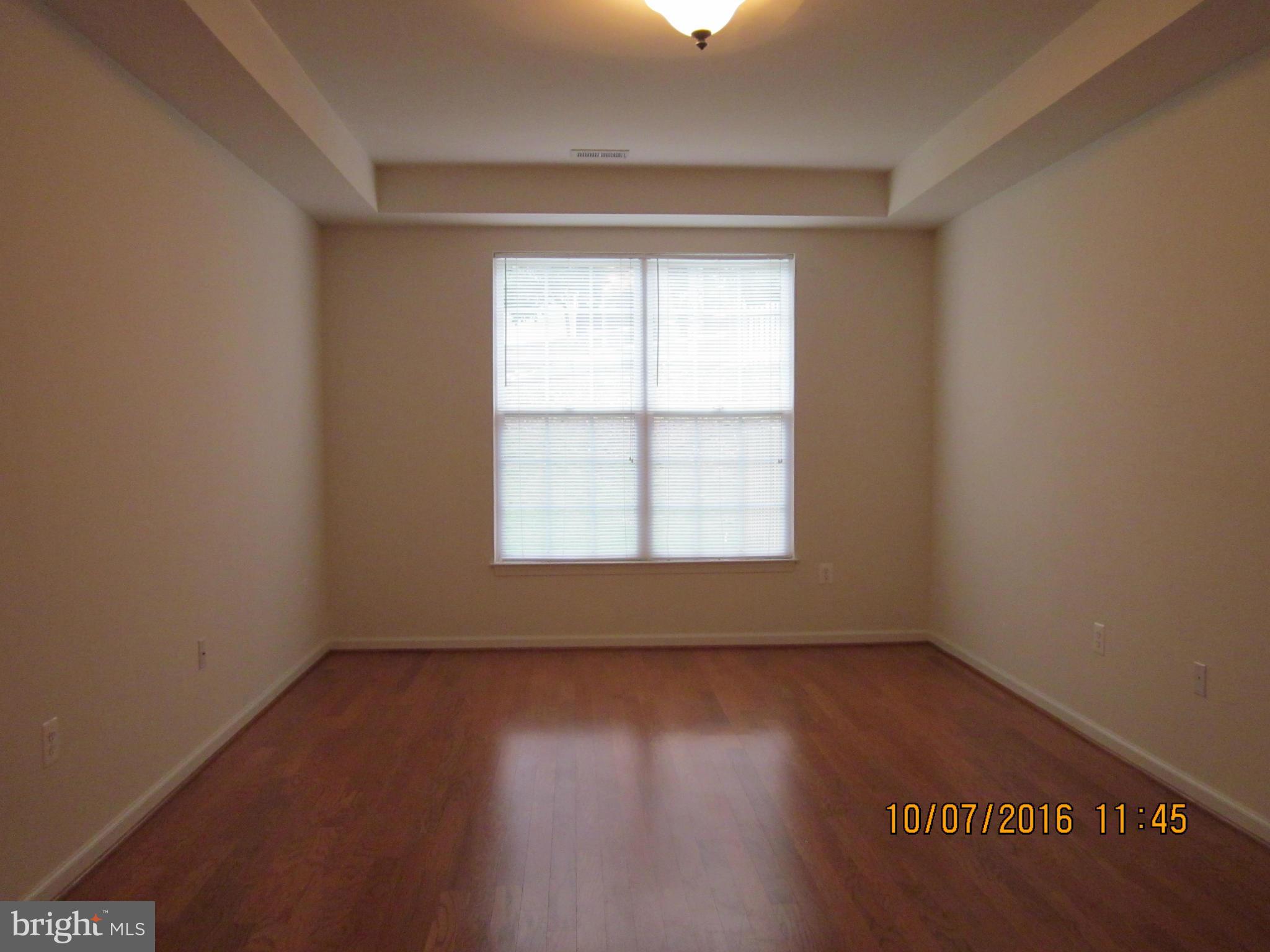 VILLAS AT SNOWDEN - Residential Lease