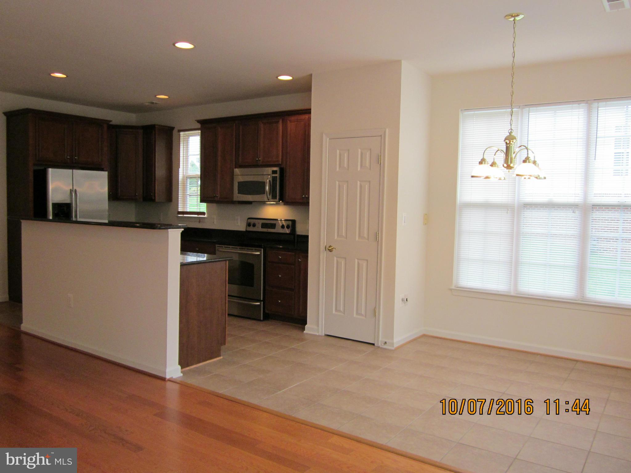 VILLAS AT SNOWDEN - Residential Lease