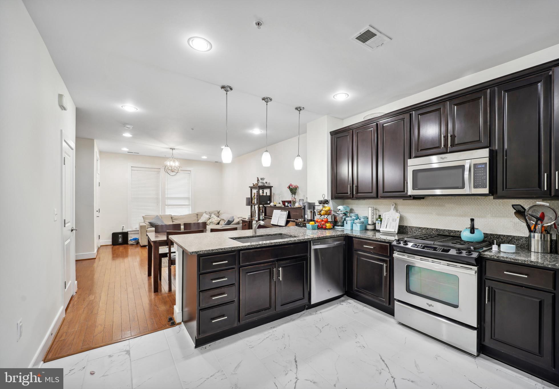 POTOMAC YARD - Residential