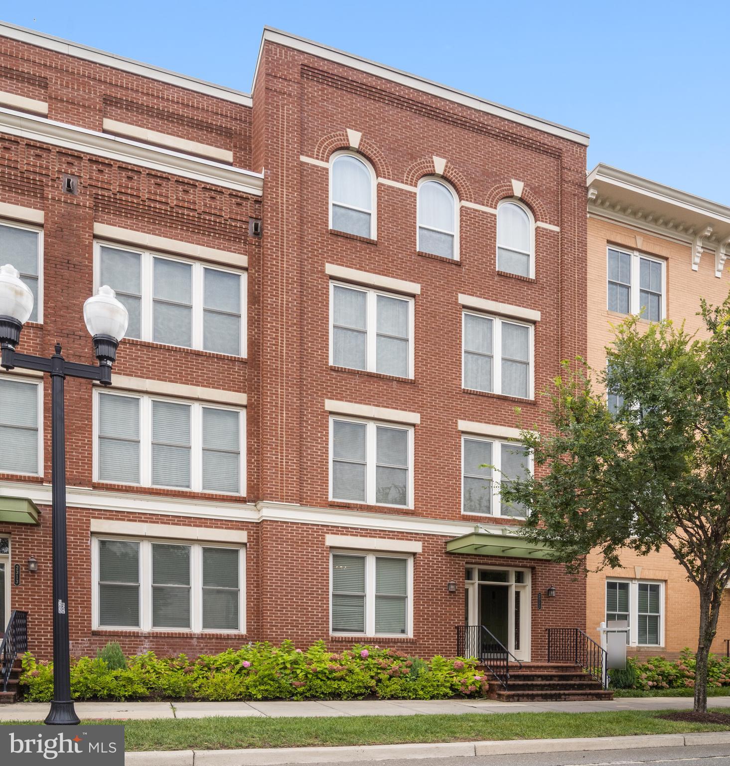 POTOMAC YARD - Residential