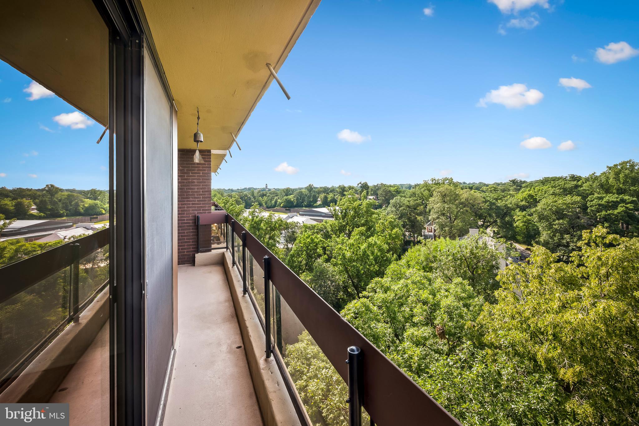 WINTHROP HOUSE - Residential