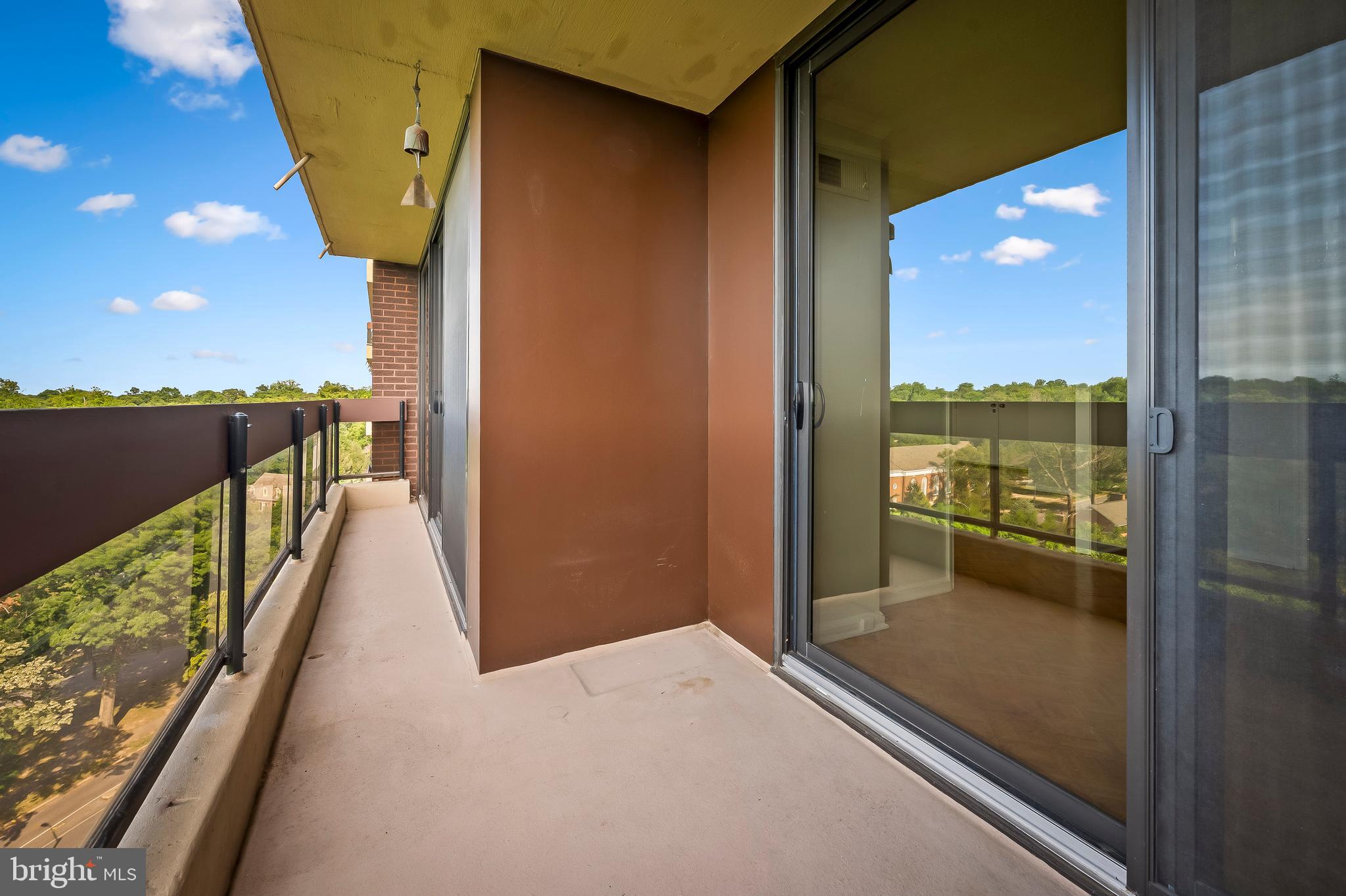 WINTHROP HOUSE - Residential