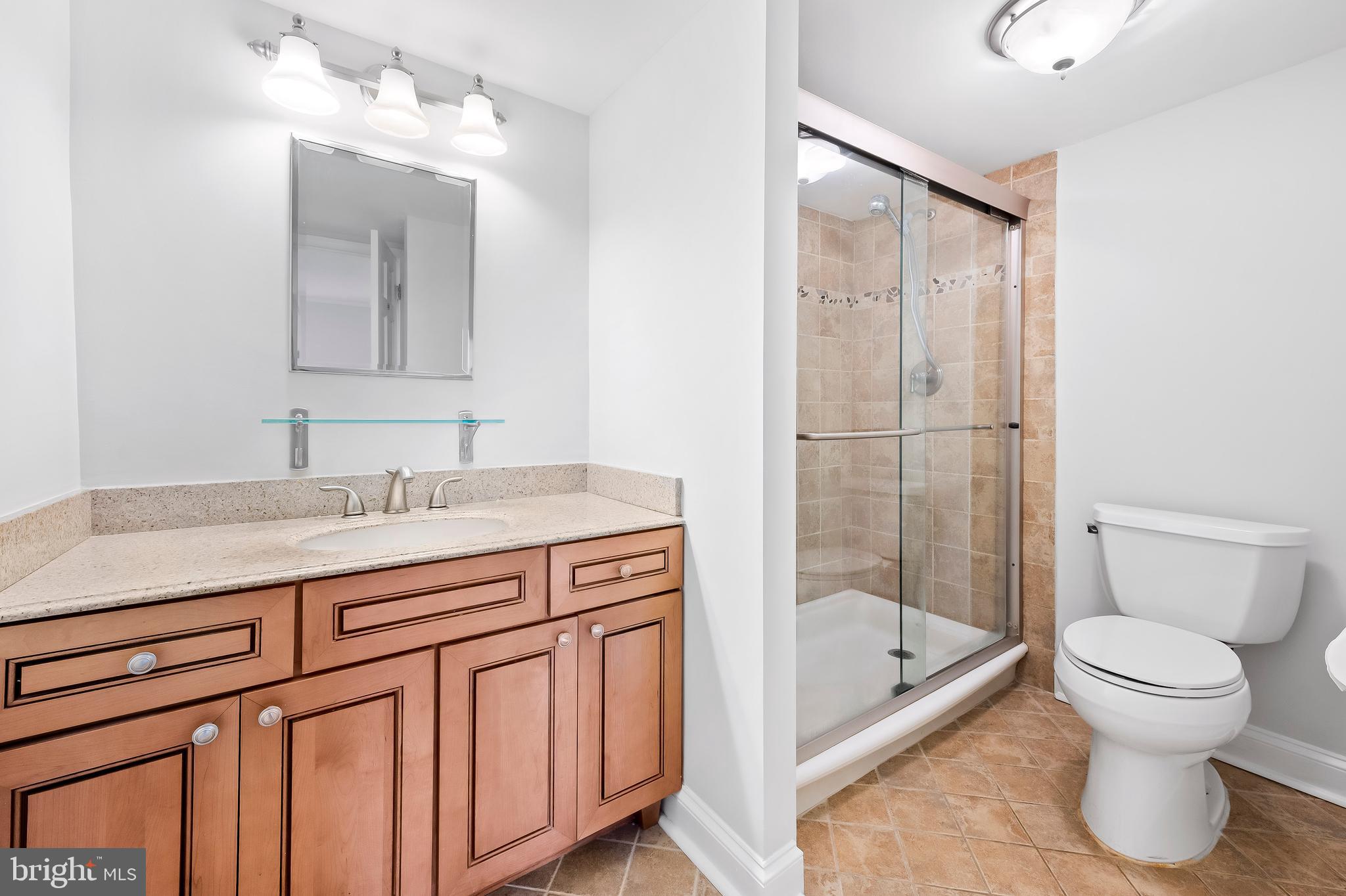 WINTHROP HOUSE - Residential