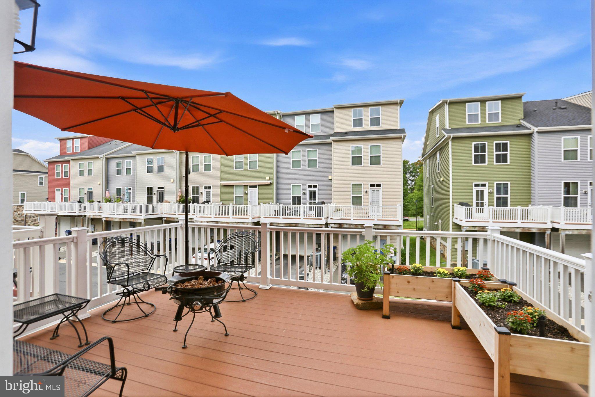25011 COATS SQUARE