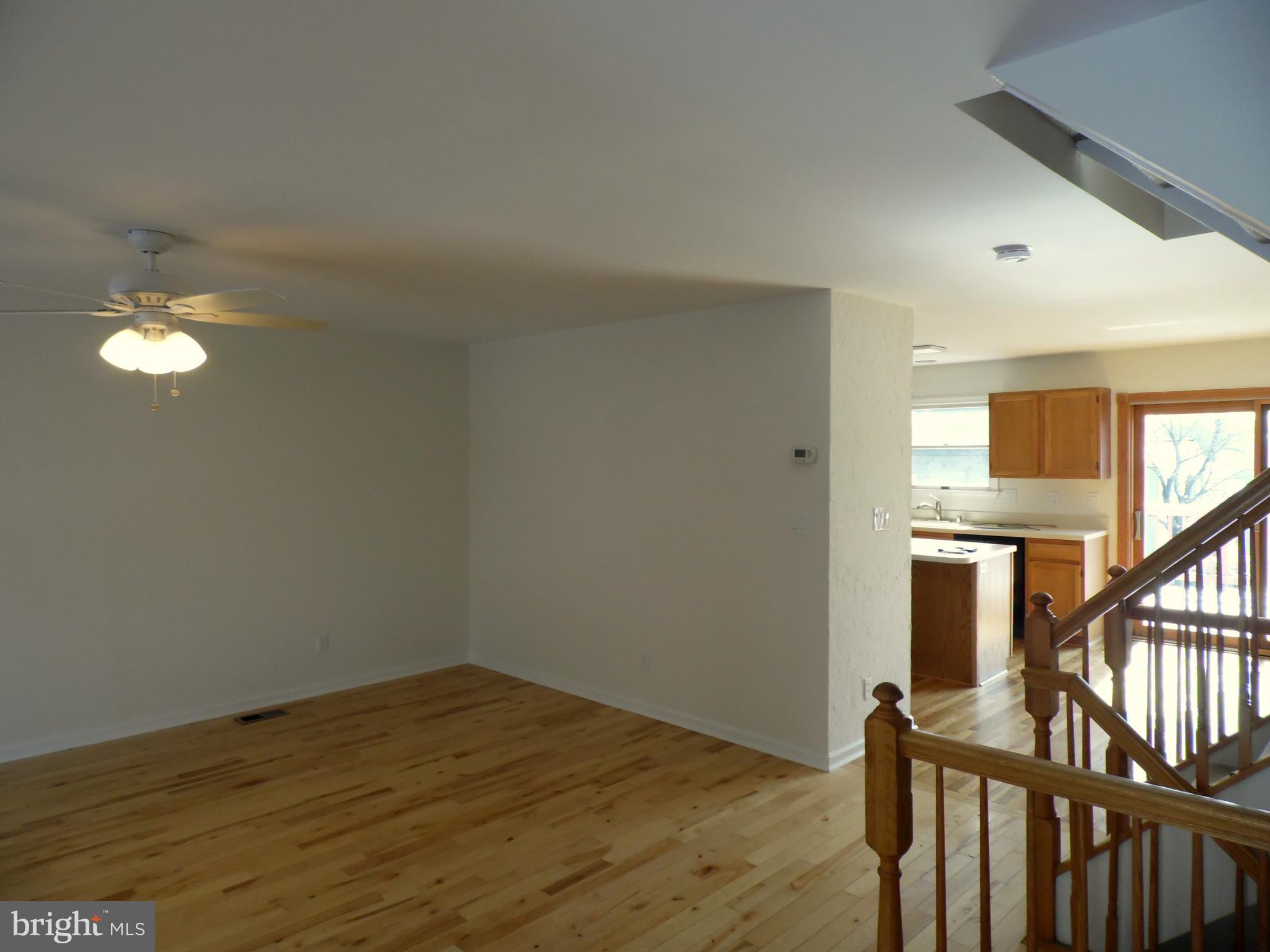 SOUTH HAMPTON - Residential