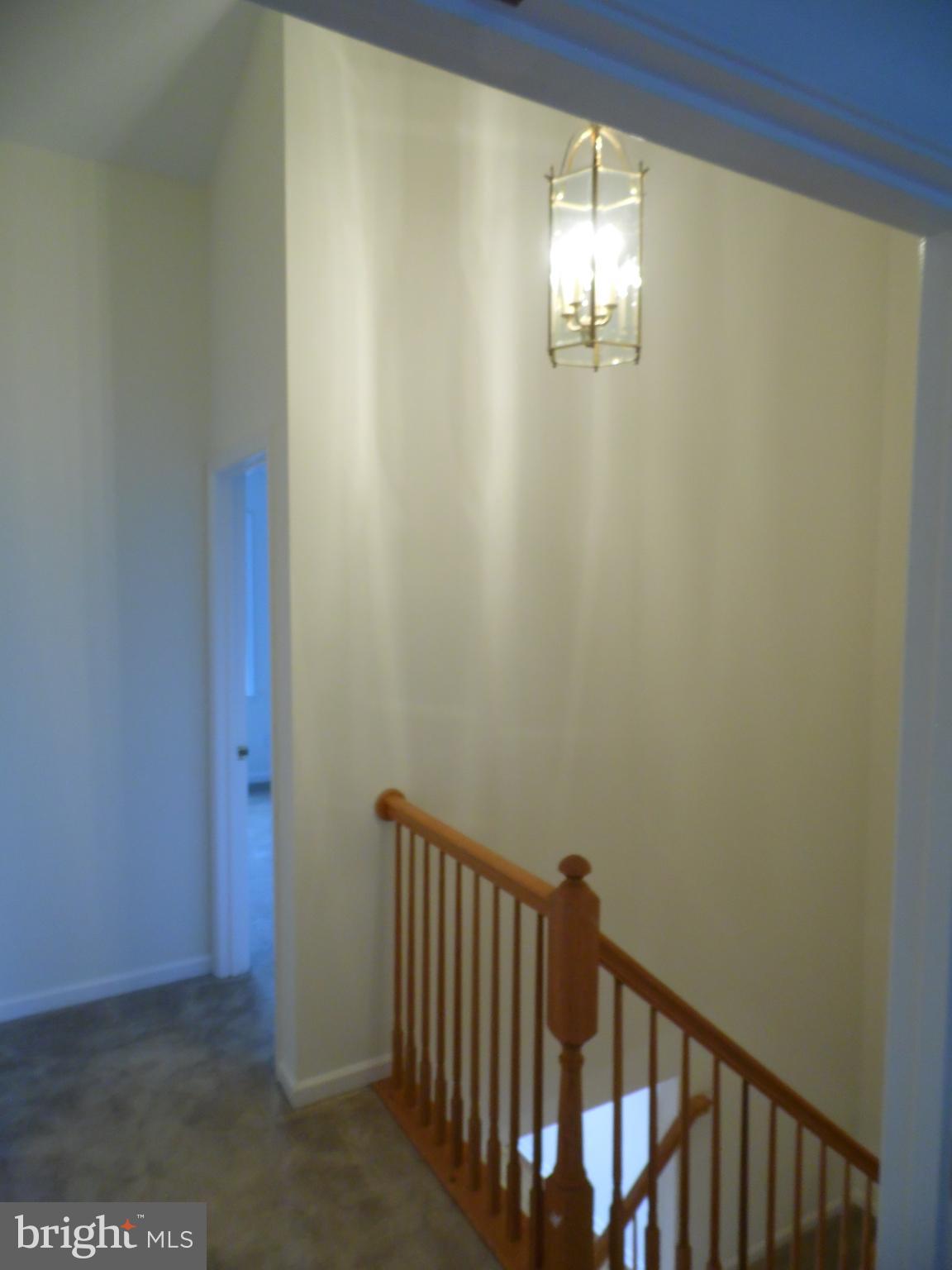 SOUTH HAMPTON - Residential