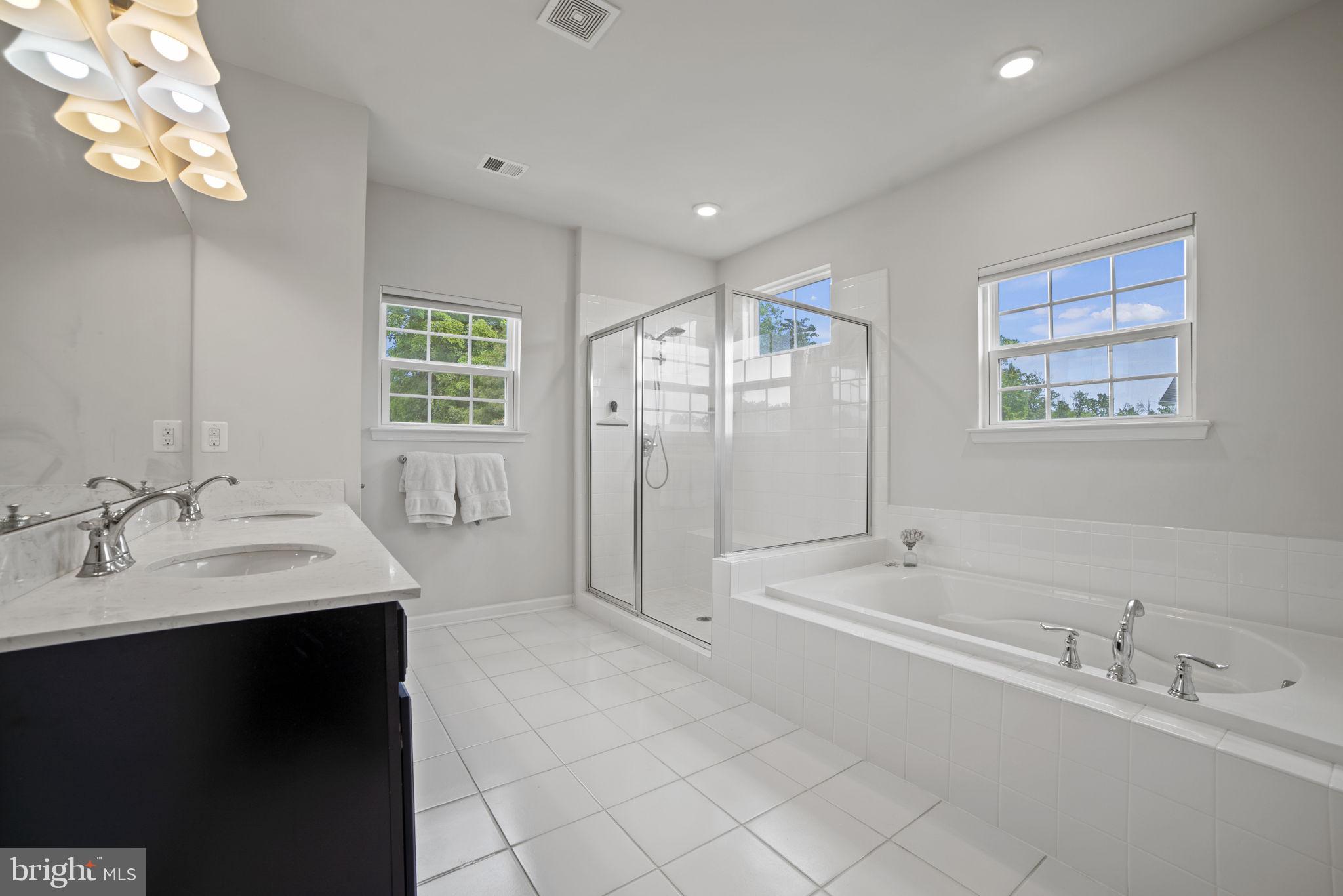 GROVE AT WILLOWSFORD - Residential Lease