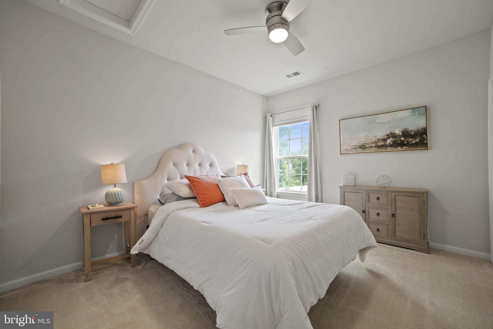 GROVE AT WILLOWSFORD - Residential Lease